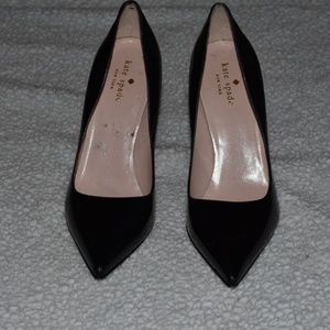 Kate spade black pointed heel